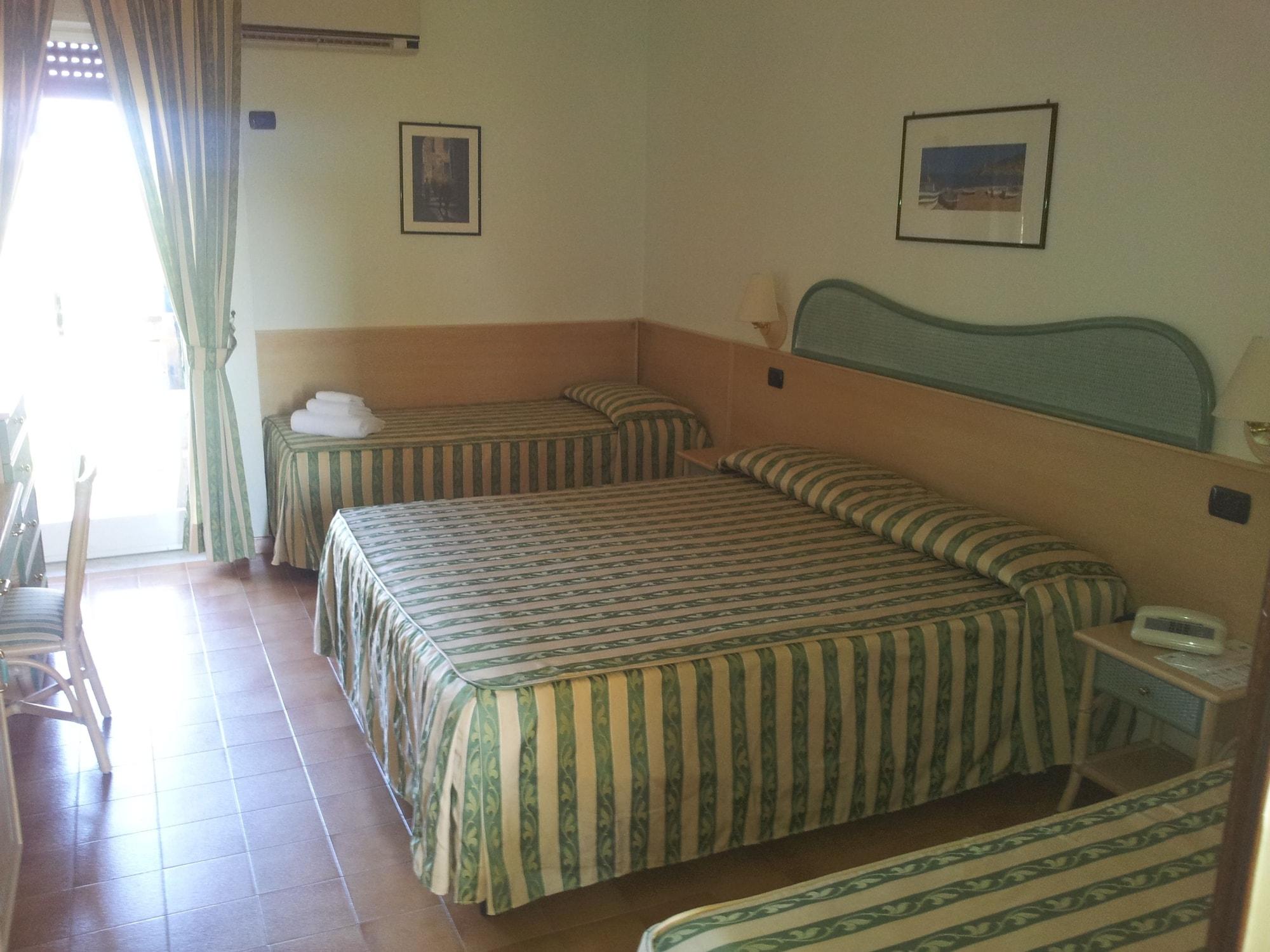 Hotel Villa Belvedere Cefalu Bagian luar foto