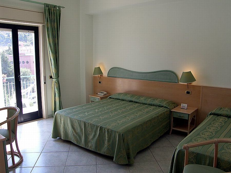 Hotel Villa Belvedere Cefalu Bagian luar foto